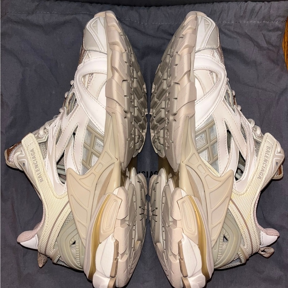 Balenciaga Track 2 Sneaker - Picture 3 of 8